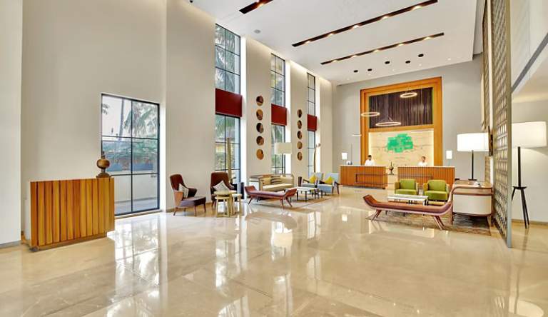 Holiday Inn Goa Candolim Lobby